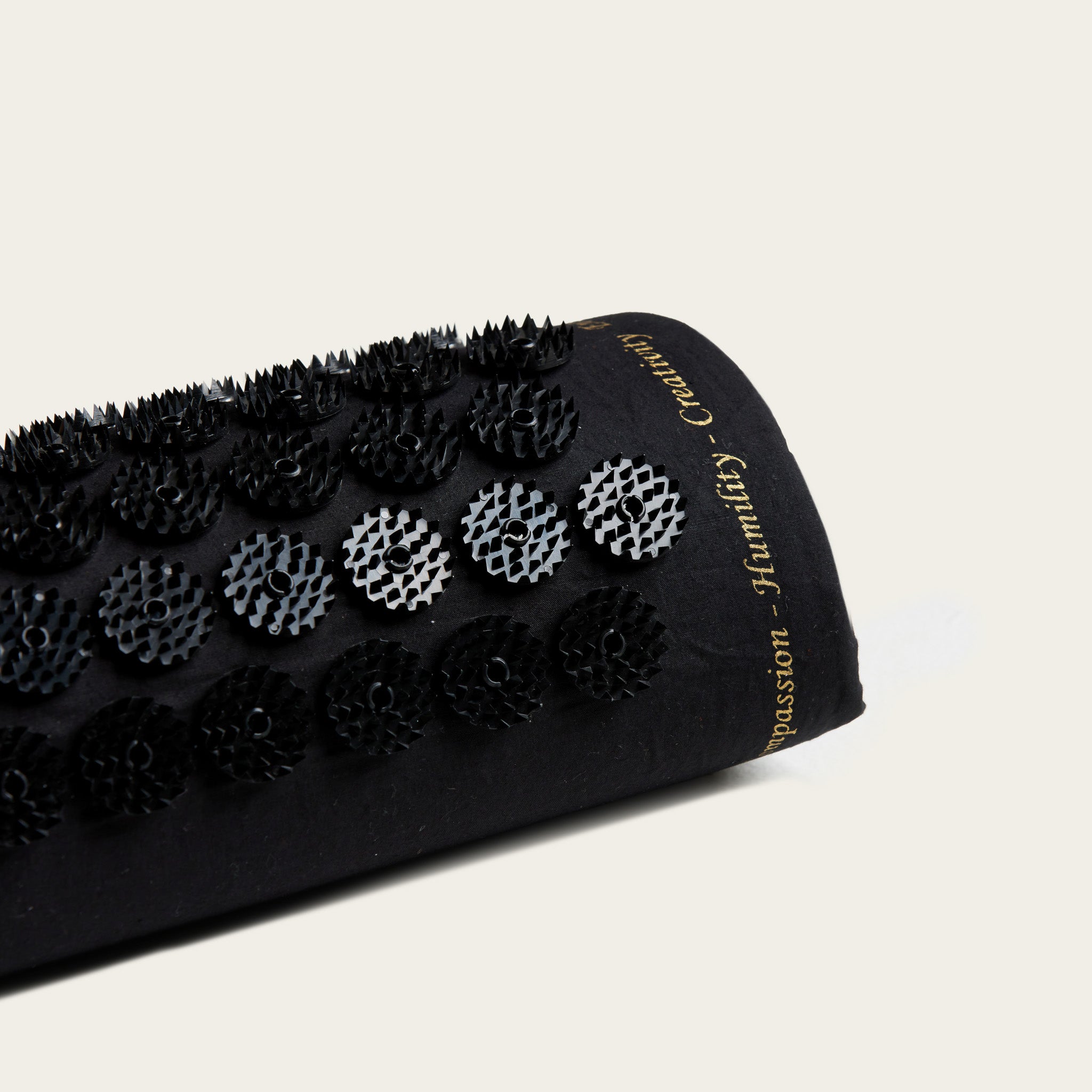 Classic Acupressure Pillow – Shakti Mat Europe